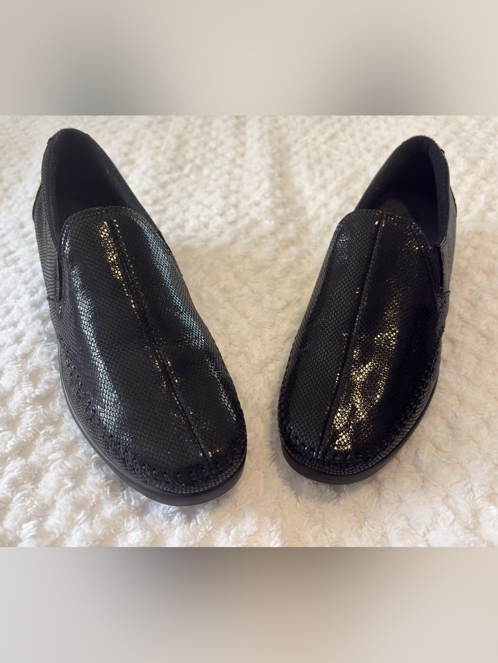 SAS Tripad Black Textured Patent Leather Loafers